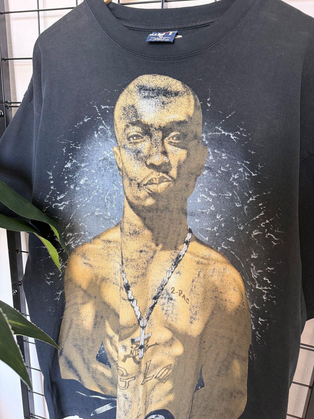 Whole body Tupac black tee - XL