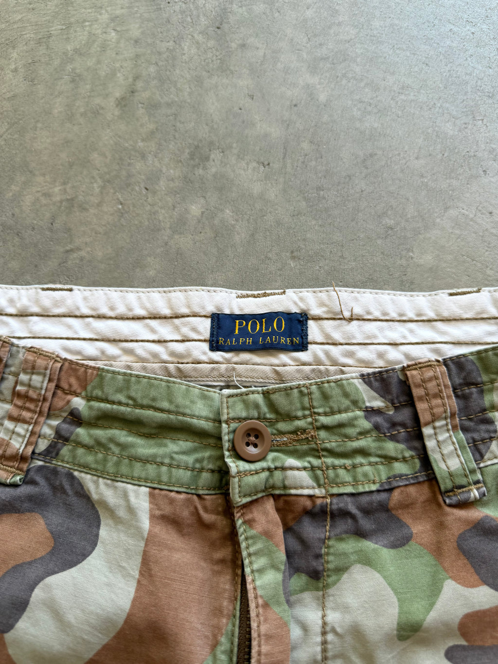 Polo Ralph Lauren camo cargo shorts Sz 33