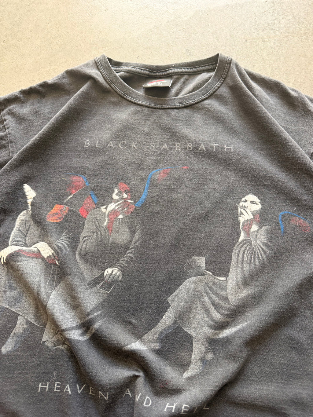 Black Sabbath Heaven n Hell tee - M