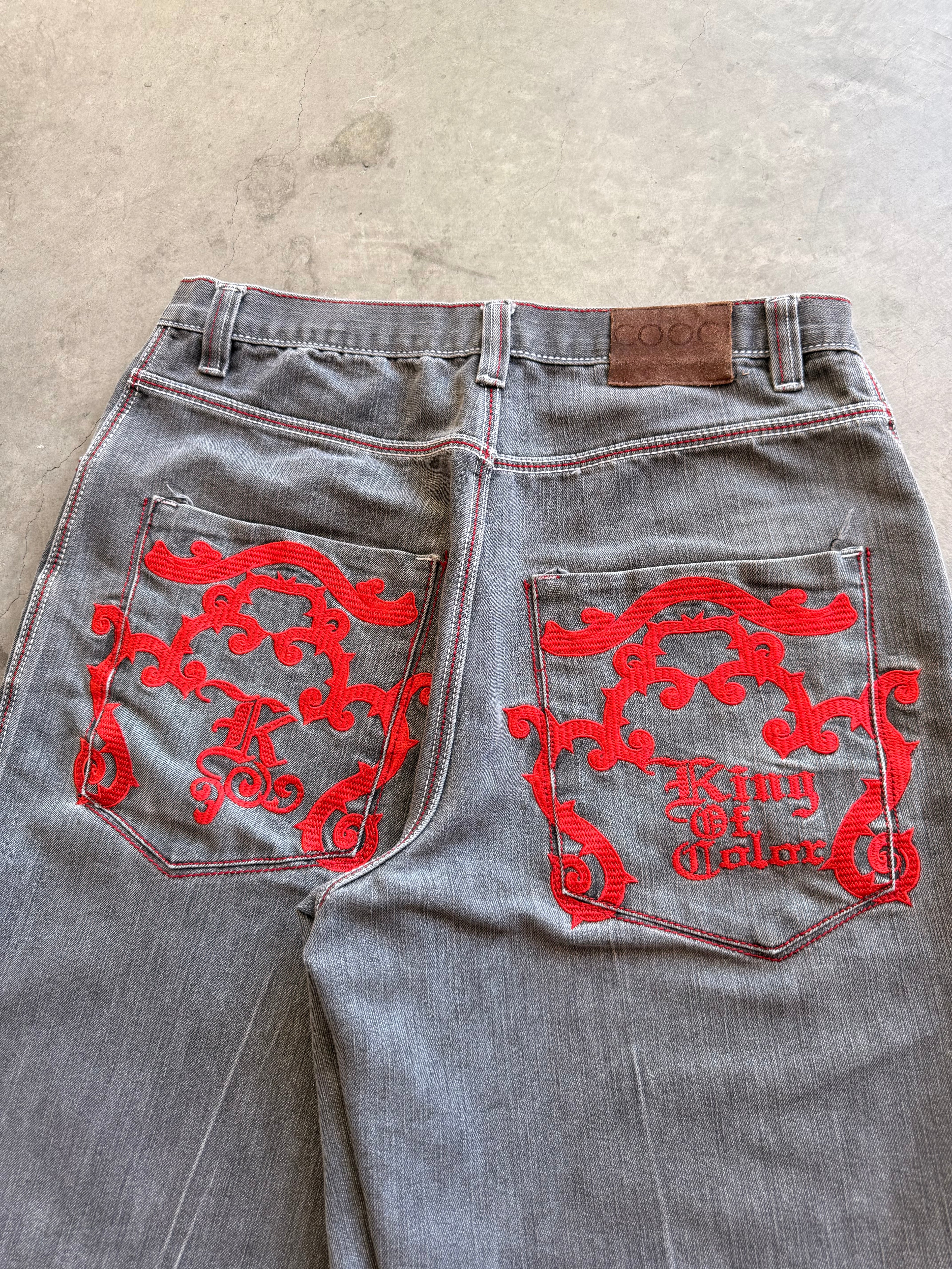 Coogi Y2K grey jorts Sz 35