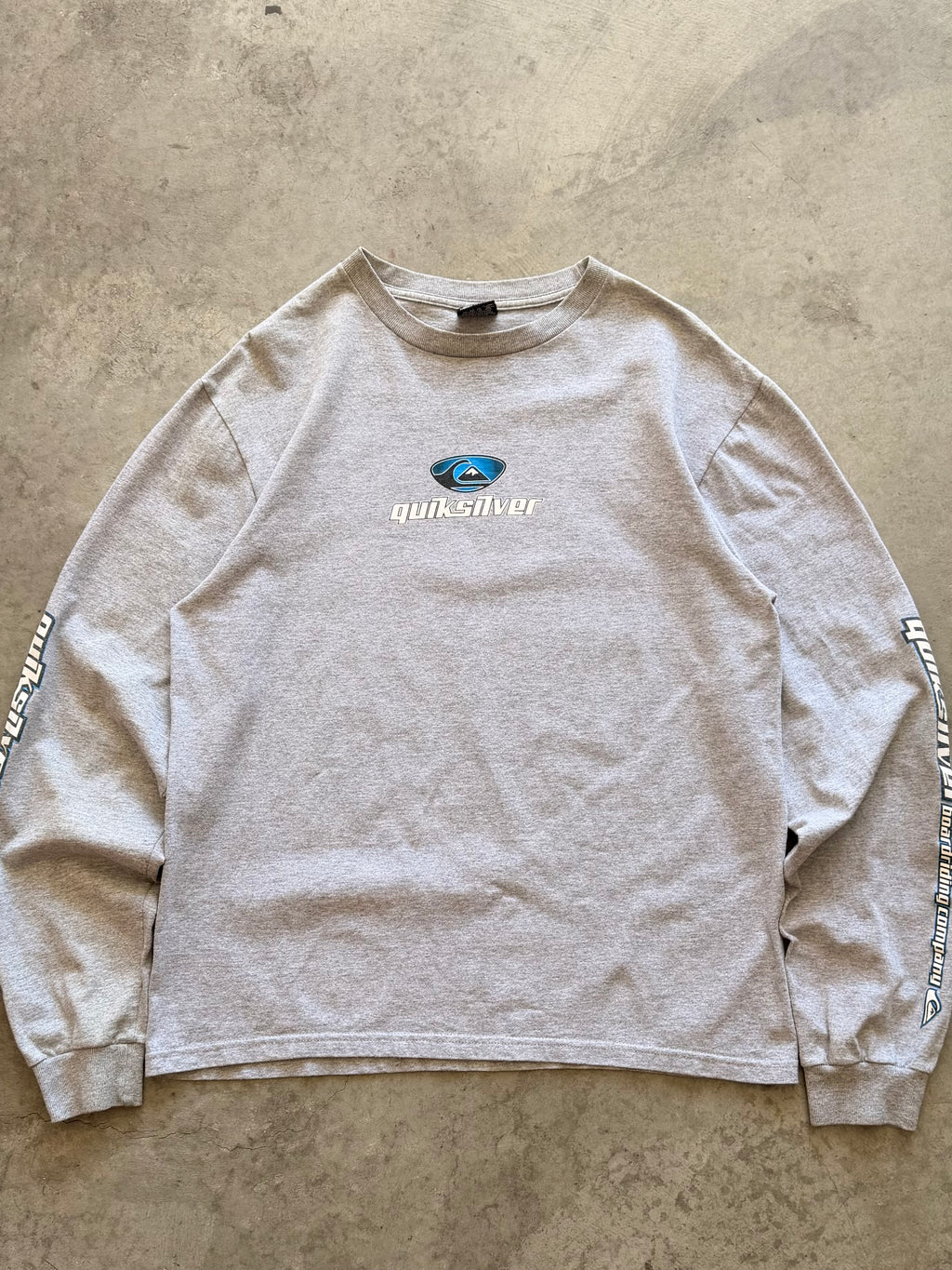 Quiksilver grey long sleeve - M